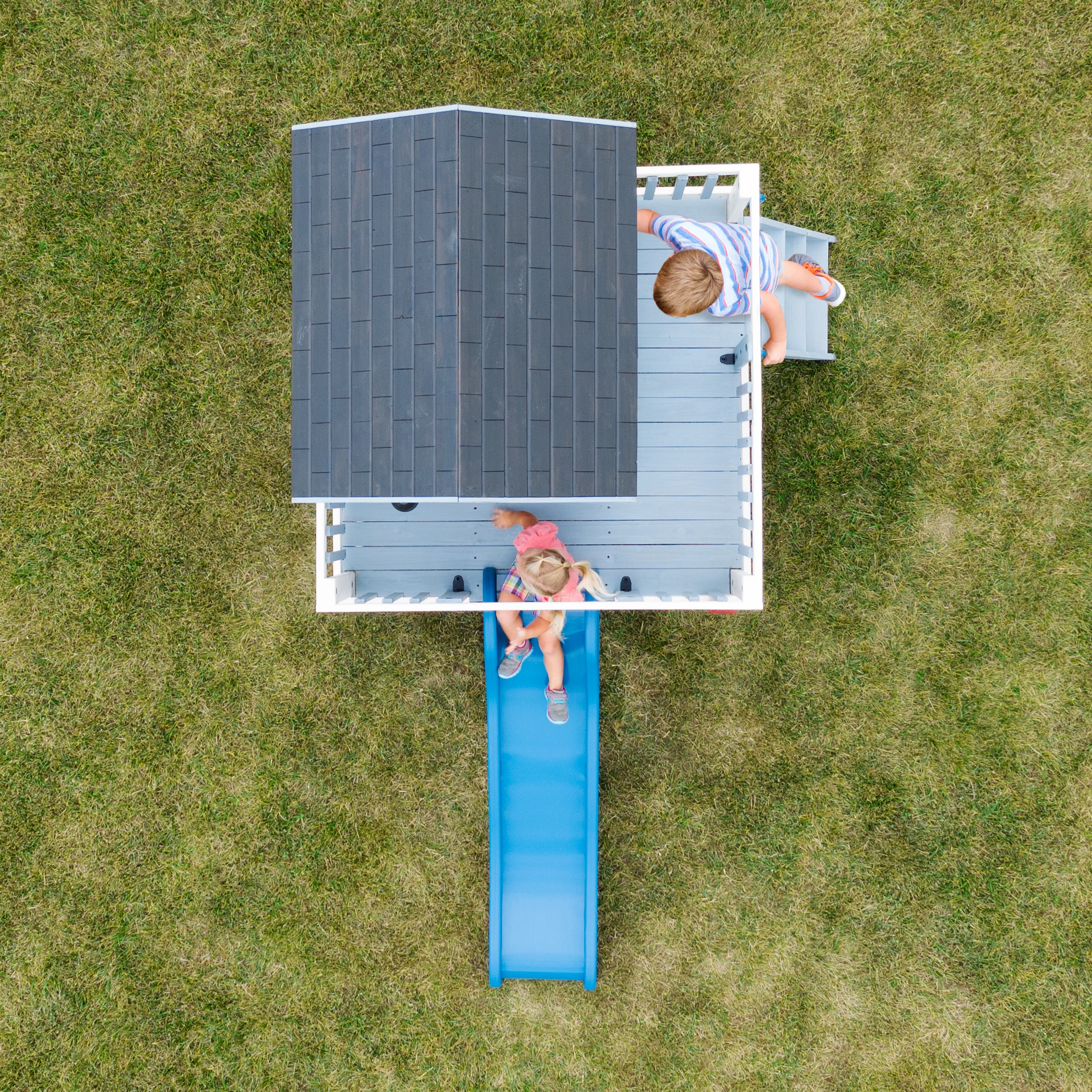 Beacon Heights Elevated Playhouse - Image 10