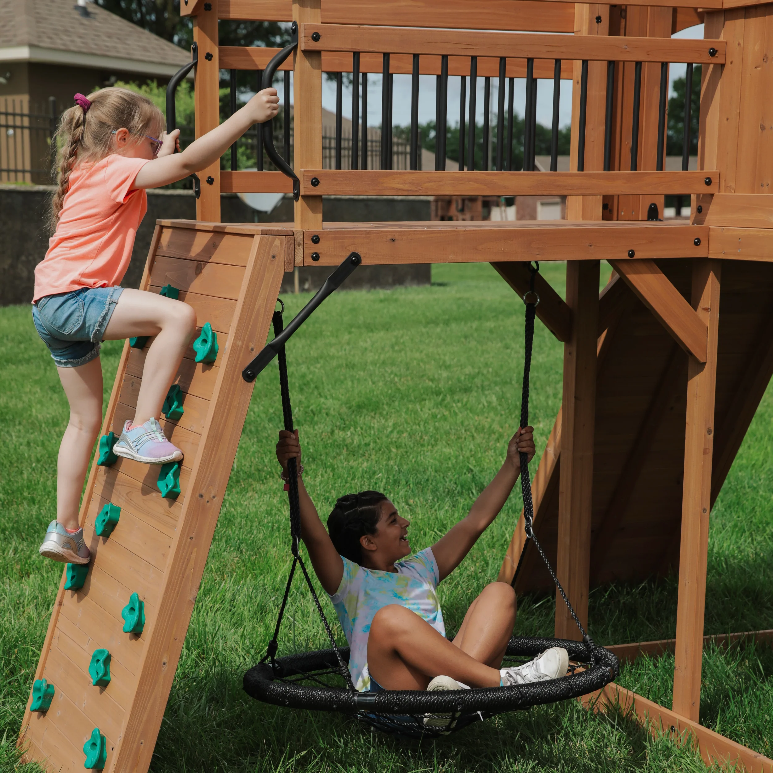 Sterling Point Swing Set and Climbing Frame - Image 3
