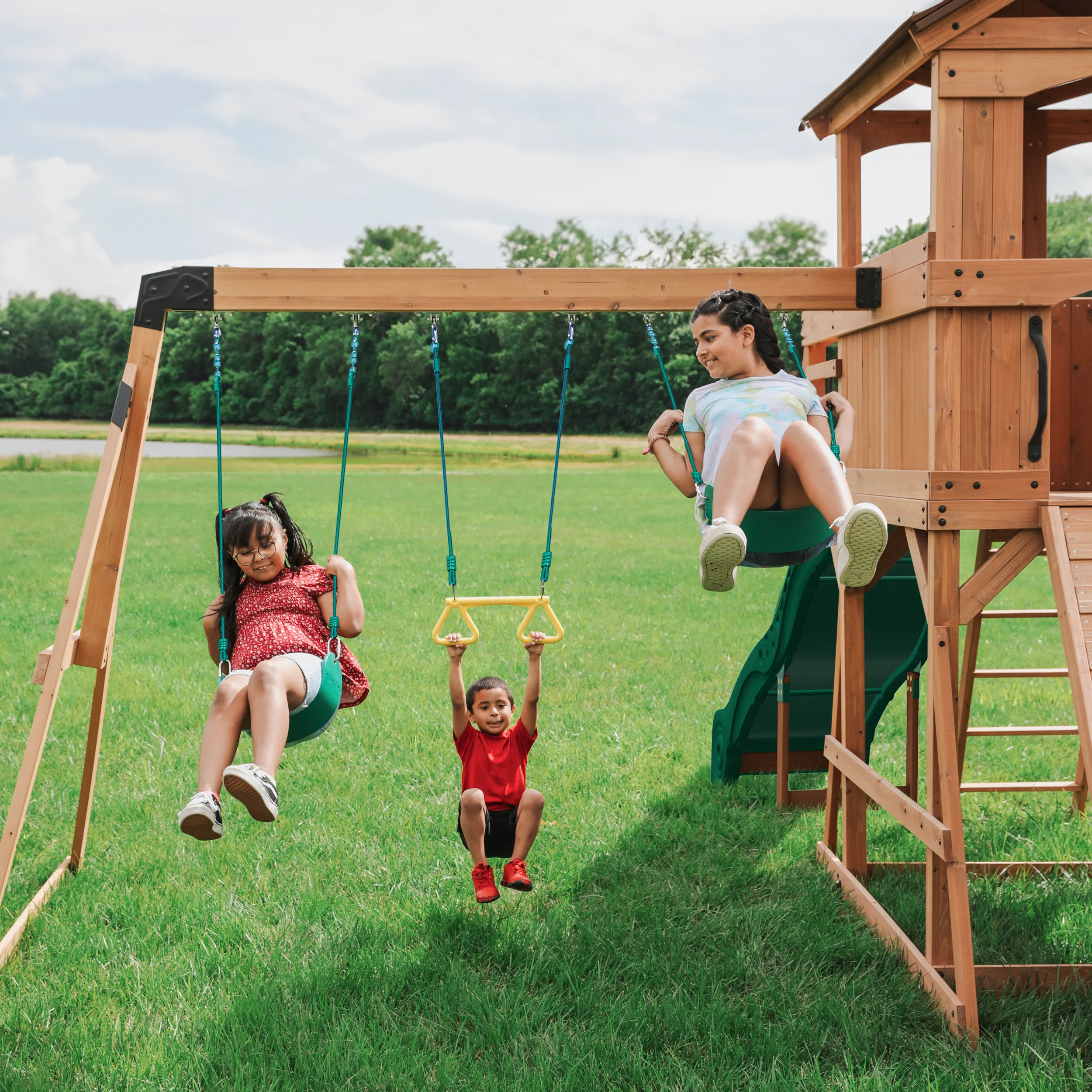 Sterling Point Swing Set and Climbing Frame - Image 7